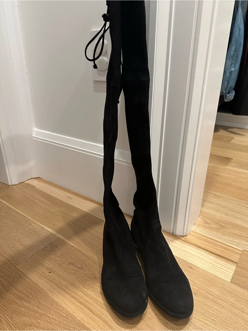 Stuart Weitzman Lowland Black Suede Over the knee boot